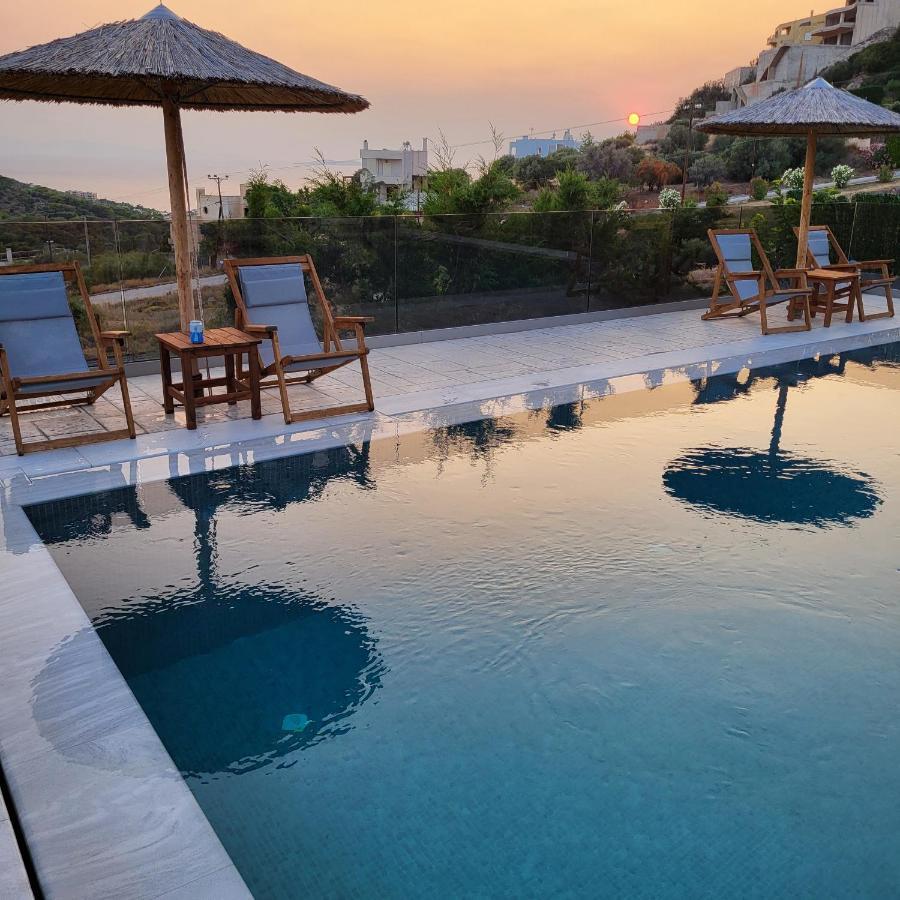 Stergiou Luxury Apartments With Shared Pool 阿纳维索斯 外观 照片